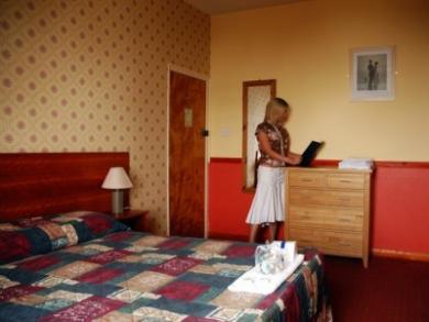 Oyo The Southcliff 3*