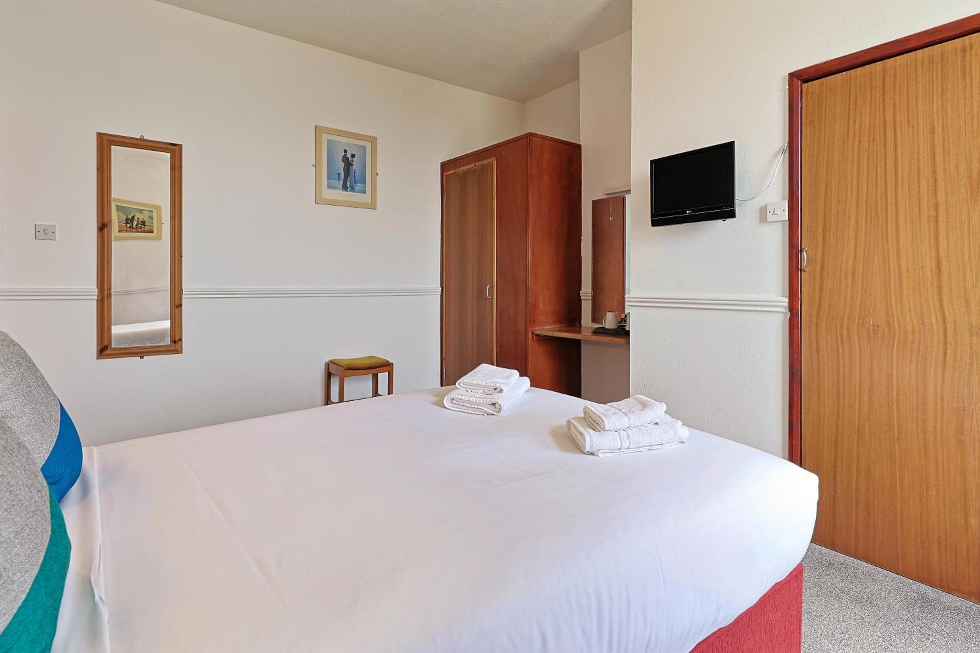 Oyo The Southcliff 3* Folkestone