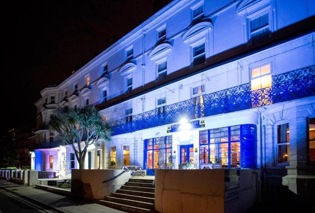 Hotel Oyo The Southcliff 3*
