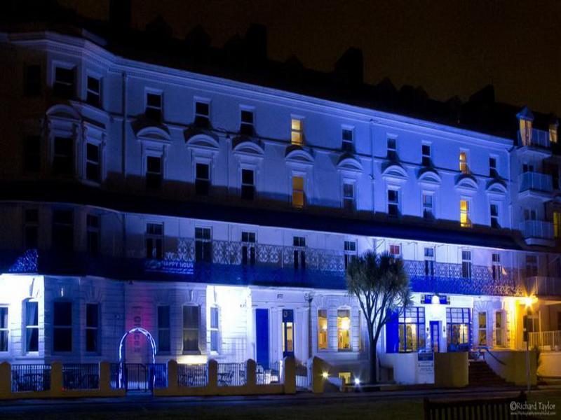 Hotel Oyo The Southcliff 3*